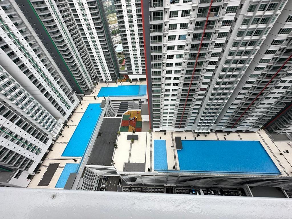 Corner Kl Pool View Rc Residence Kuala Lumpur Exterior foto